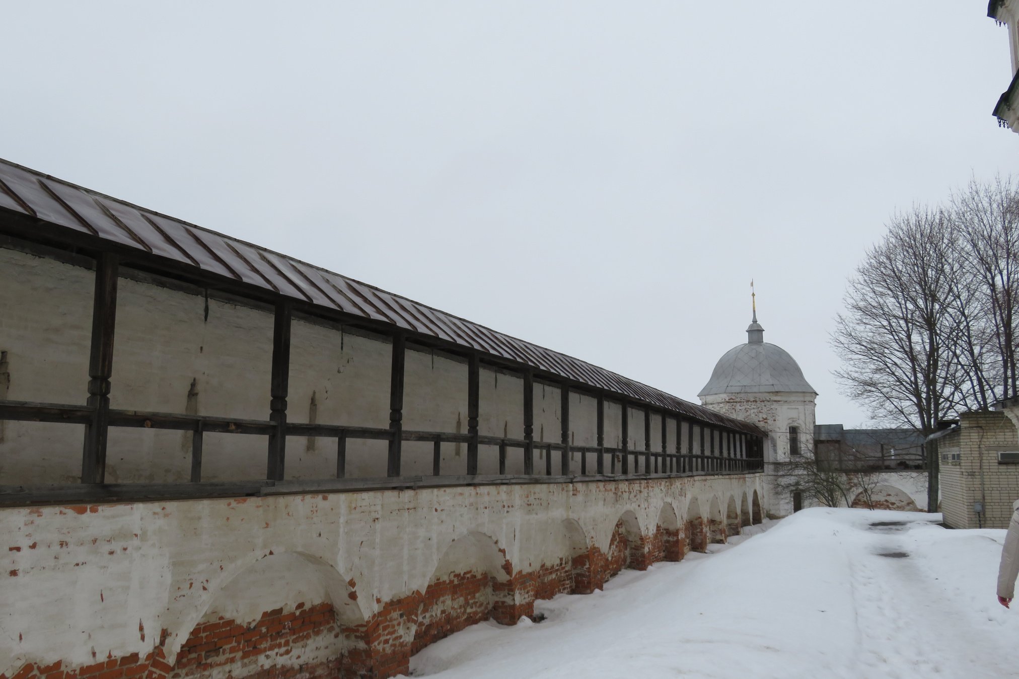 Стена Горицкого монастыря