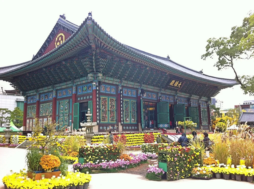 Храм Чогеса - главный храм буддистов в Южной Корее